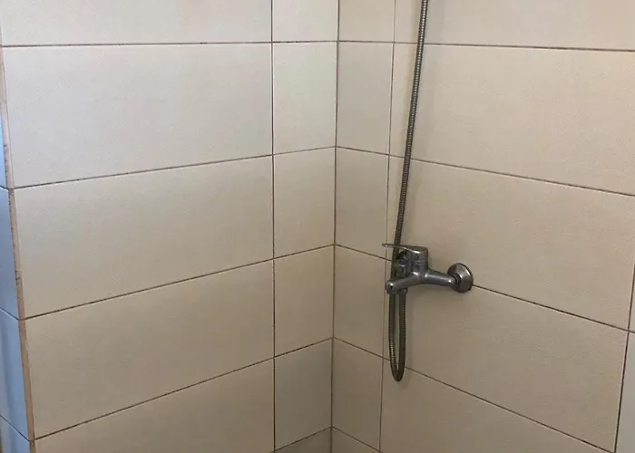 Kedros 普拉索尼西